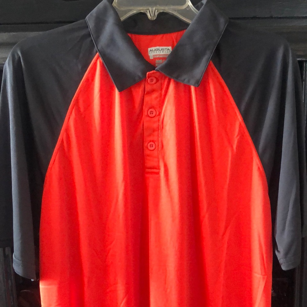 New men’s short sleeved shirts
